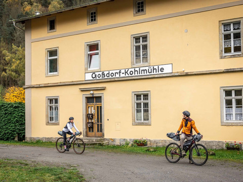 Am Bahnhof Goßdorf-Kohlmühle