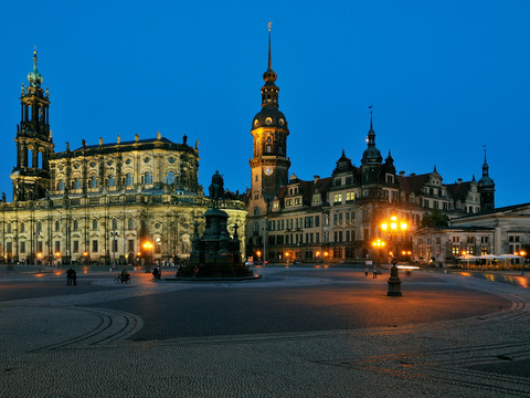 Die Katholische Hofkirche in Dresden