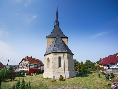 Chorturmkirche in Wöhlsdorf bei Auma