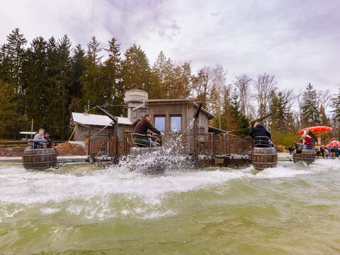Dazzling Dan`s Fuselsschleuder im Freizeitpark Plohn
