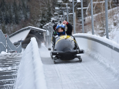 Gästebob an der Rennschlitten- und Bobbahn
