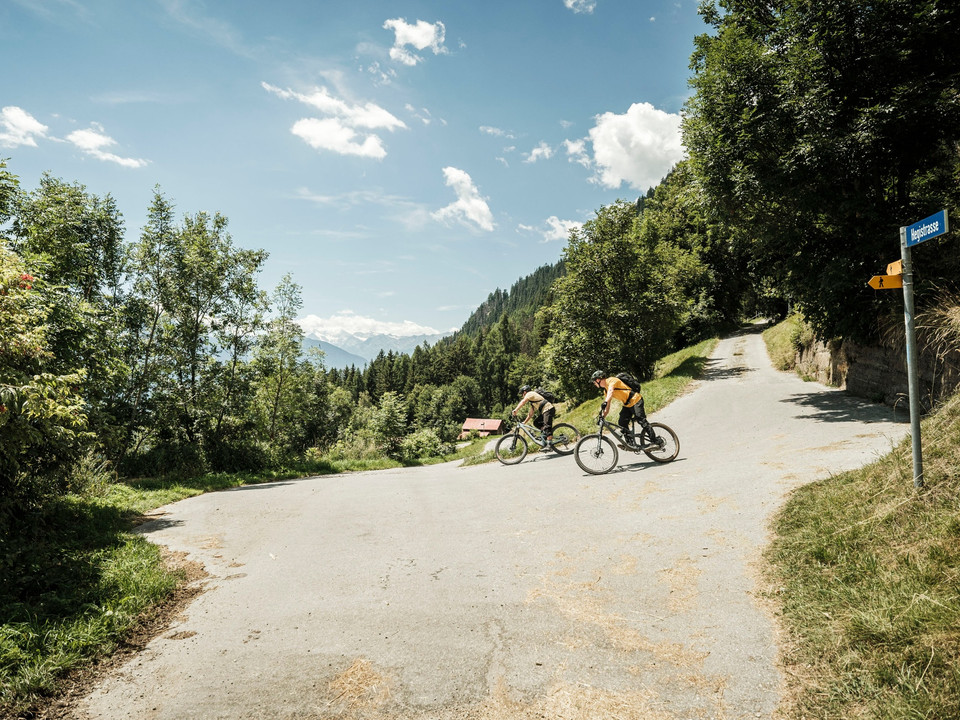Enduro-Mountainbike in der Aletsch Arena