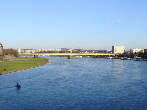 Carolabrücke (Blick elbaufwärts)