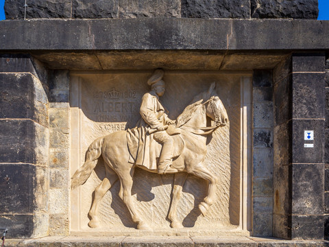 Reiterrelief am König-Albert-Denkmal auf dem Feitaler Windberg
