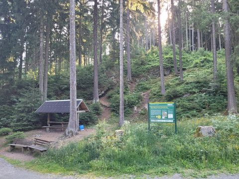 Rastplatz an der Doppelbrücke - Felsenweg 2 und 5