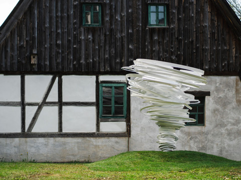 © Alice Aycock, Twister Again, 2022; Courtesy: Galerie Thomas Schulte