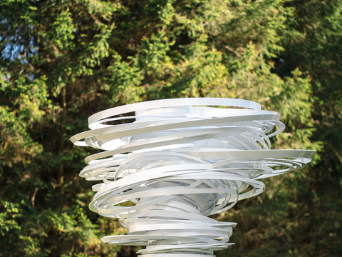 © Alice Aycock, Twister Again, 2022; Courtesy: Galerie Thomas Schulte