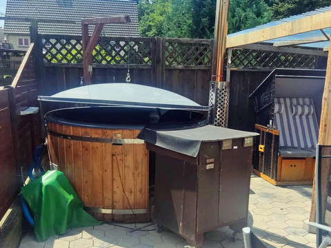 Jacuzzi gegen Aufpreis nutzbar