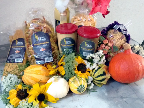 Produktauswahl aus dem Hofladen Kauern