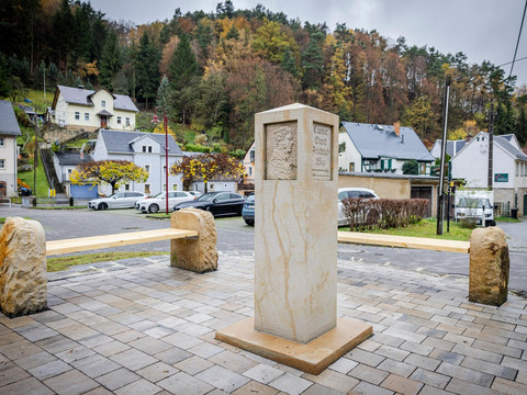 Caspar-David-Friedrich-Stele in Krippen