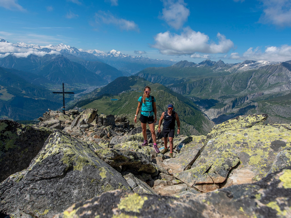 Alpine Wanderung UNESCO-Höhenweg vom Bettmerhorn zum Eggishorn
