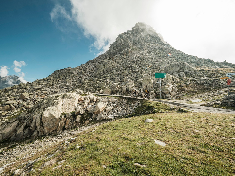 4. Königsetappe: Bettmeralp - Bettmerhorn - Bettmeralp - Betten - Mörel