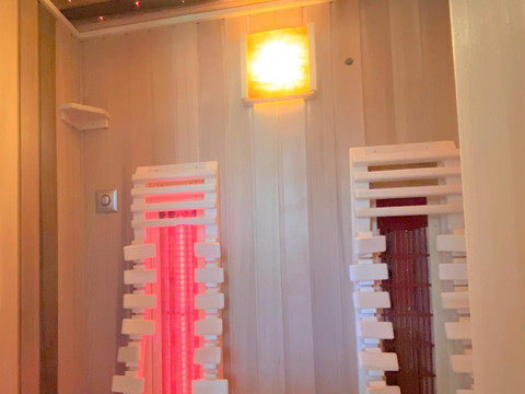 kreislaufschonende Infrarotkabine (für 2 Personen)