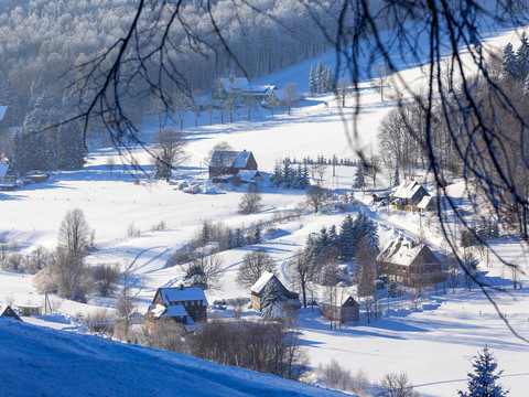 Rehefeld-Zaunhaus im Winter