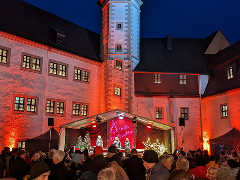 Buntes Programm auf Zschopauer Weihnachtsmarkt