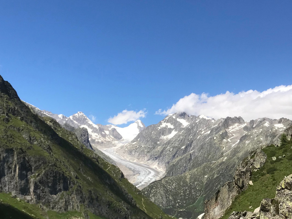 Rundwanderung von der Fiescheralp durch den Tälligrattunel zur Märjela und zum Gletscherrand