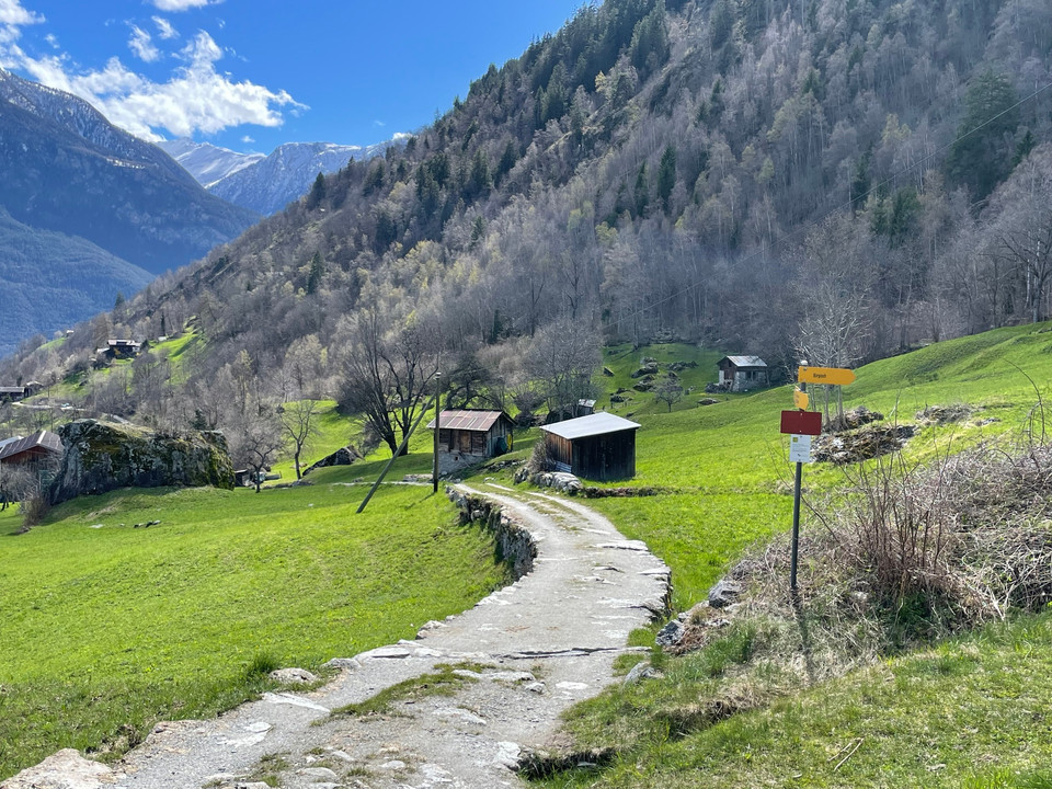 historische Strasse Naters -Blatten, Nähe Geimen
