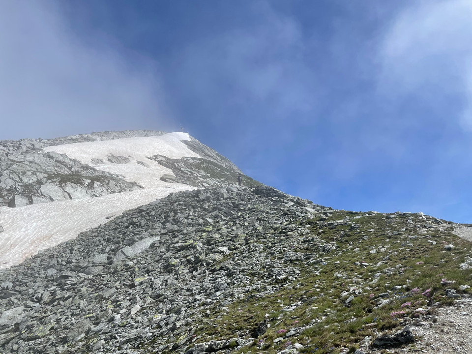 Der Gipfel des Gärsthorns rückt näher