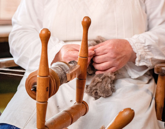 Spinnfrauen im Cafe Alt-Willingen Spinnfrauen im Cafe Alt-Willingen