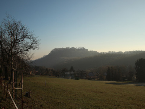 Blick von Thürmsdorf zur Festung Königstein