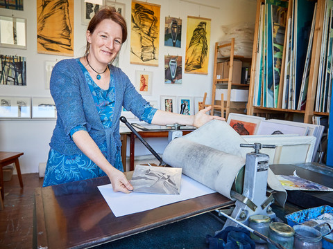 Kunstmeile Wehlen Anne Kern Kunstmeile Wehlen öffnen ihre AteliersArt mile Wehlen opens its studiosArt mile Wehlen otevírá své ateliéryArt mile Wehlen otwiera swoje studiaKunstmijl Wehlen opent zijn studio'sIl miglio d'arte di Wehlen apre i suoi studi