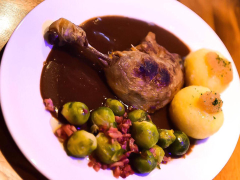 Leckere Gerichte im Teichhaus Burkhardtsdorf