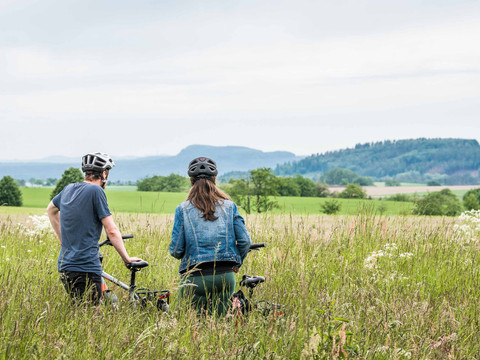 Radtour mit Blick auf das Elbsandsteingebirge