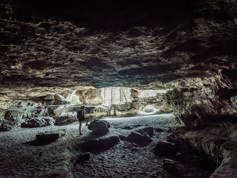 Lichterhöhle Kleinhennersdorfer Stein