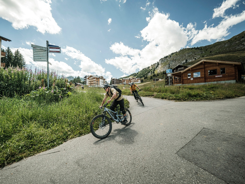 Enduro-Mountainbike in der Aletsch Arena
