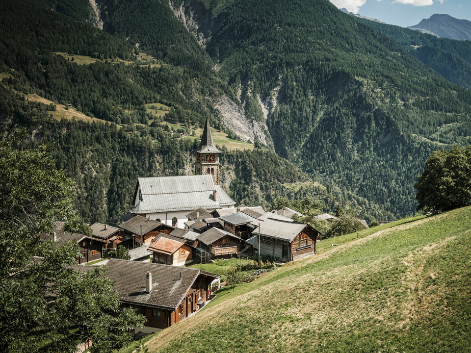 Enduro-Mountainbike in der Aletsch Arena