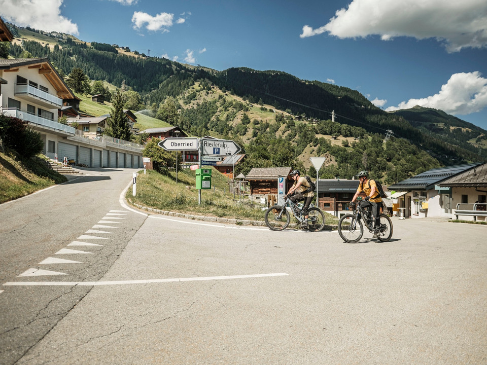 Enduro-Mountainbike in der Aletsch Arena