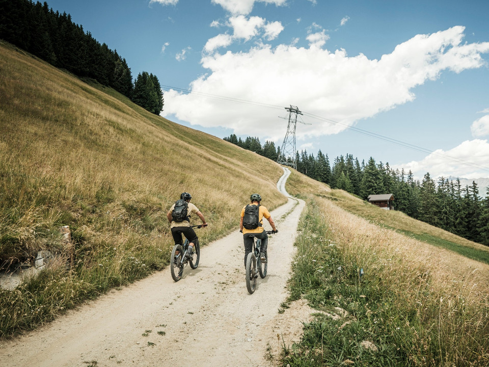 Enduro-Mountainbike in der Aletsch Arena