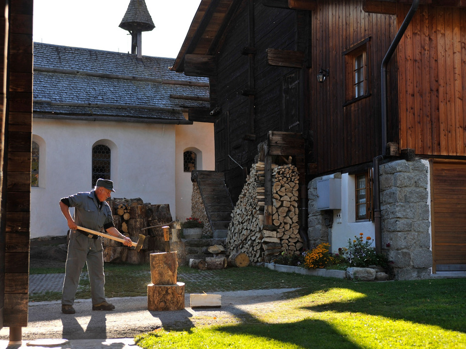 Rundwanderung über die Goms-Bridge nach Chäserstatt