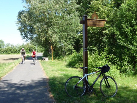 Parthe-Mulde-Radroute Radfahrkirche Erdmannshain