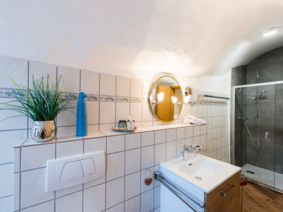 Ferienwohnungen im Zwinger Goslar - Ferienwohnung Burgfee - Bad