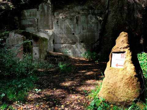Porphyrlehrpfad auf dem Rochlitzer Berg