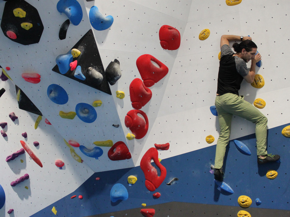 Sportresort-Fiesch-Boulderhalle