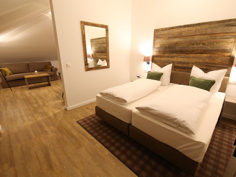 Deutscher-Kaiser-Oberwiesenthal-Apartment-1.05-Bli