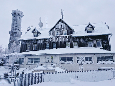 Baude auf dem Hohen Schneeberg