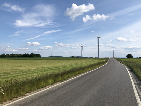 Straße von Lauterbach nach Langenwolmsdorf