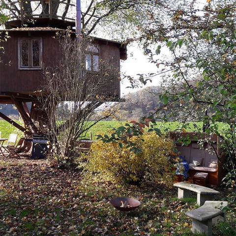 Baumhaus_Feuerstelle