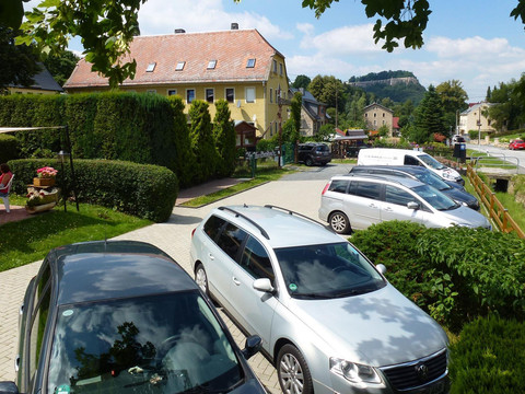 Pension Lachmann - Parkplatz