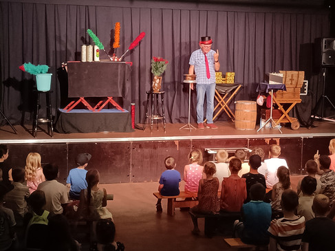 Zaubershow für Kinder.jpg