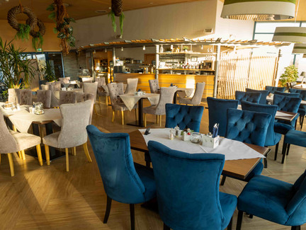 ThermenRestaurant Innenansicht.jpg ThermenRestaurant Innenansicht