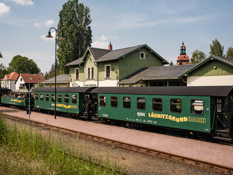 Bahnhof Moritzburg mit Lößnitzgrundbahn