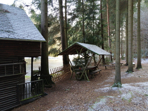 Picknickstelle an den Glöckleteichen bei Treuen