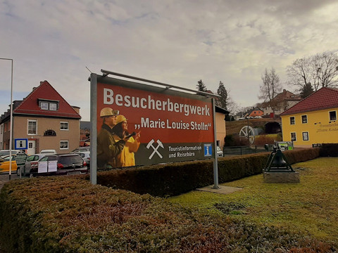 Touristinformation und Besucherbergwerk Berggießhübel