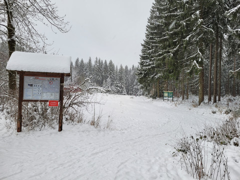 Winterwanderweg Grünheide - Start am Wanderparkplatz Waldpark Grünheide