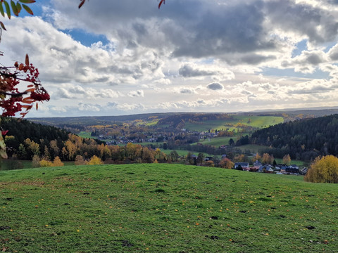 Blick auf Gopplasgrün und Erlbach