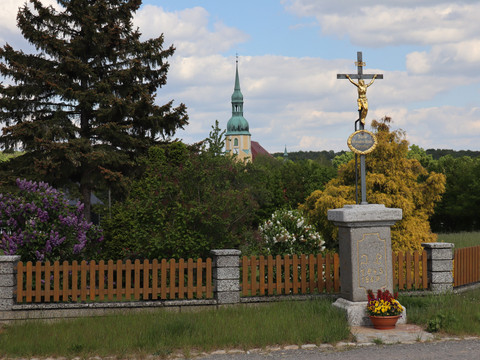 Crostwitz mit Blick auf die Kirche